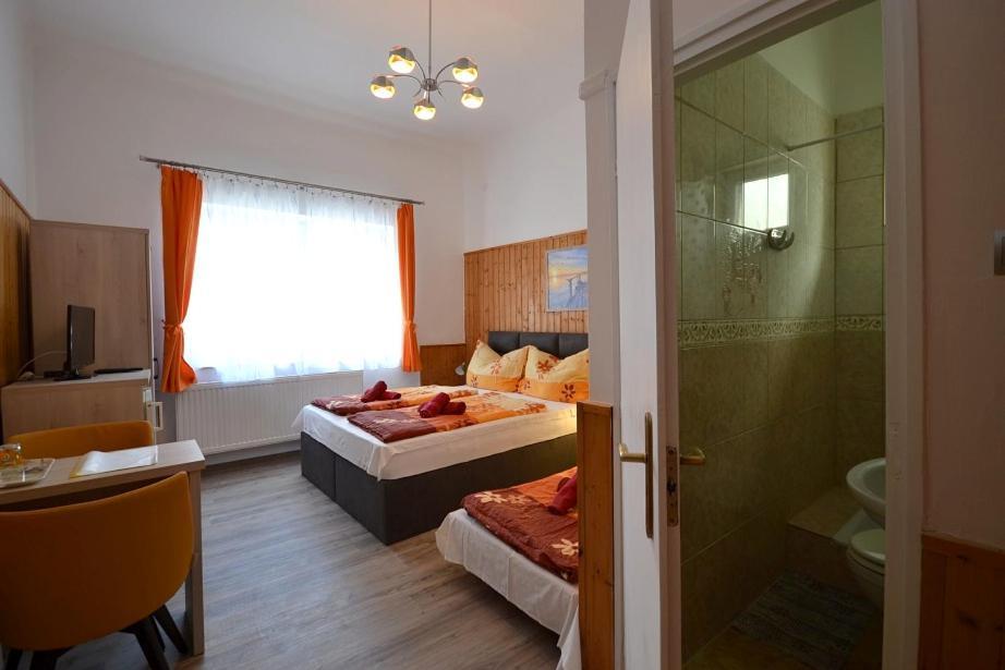 Guest House Silatti - Apartments Keszthely Luaran gambar