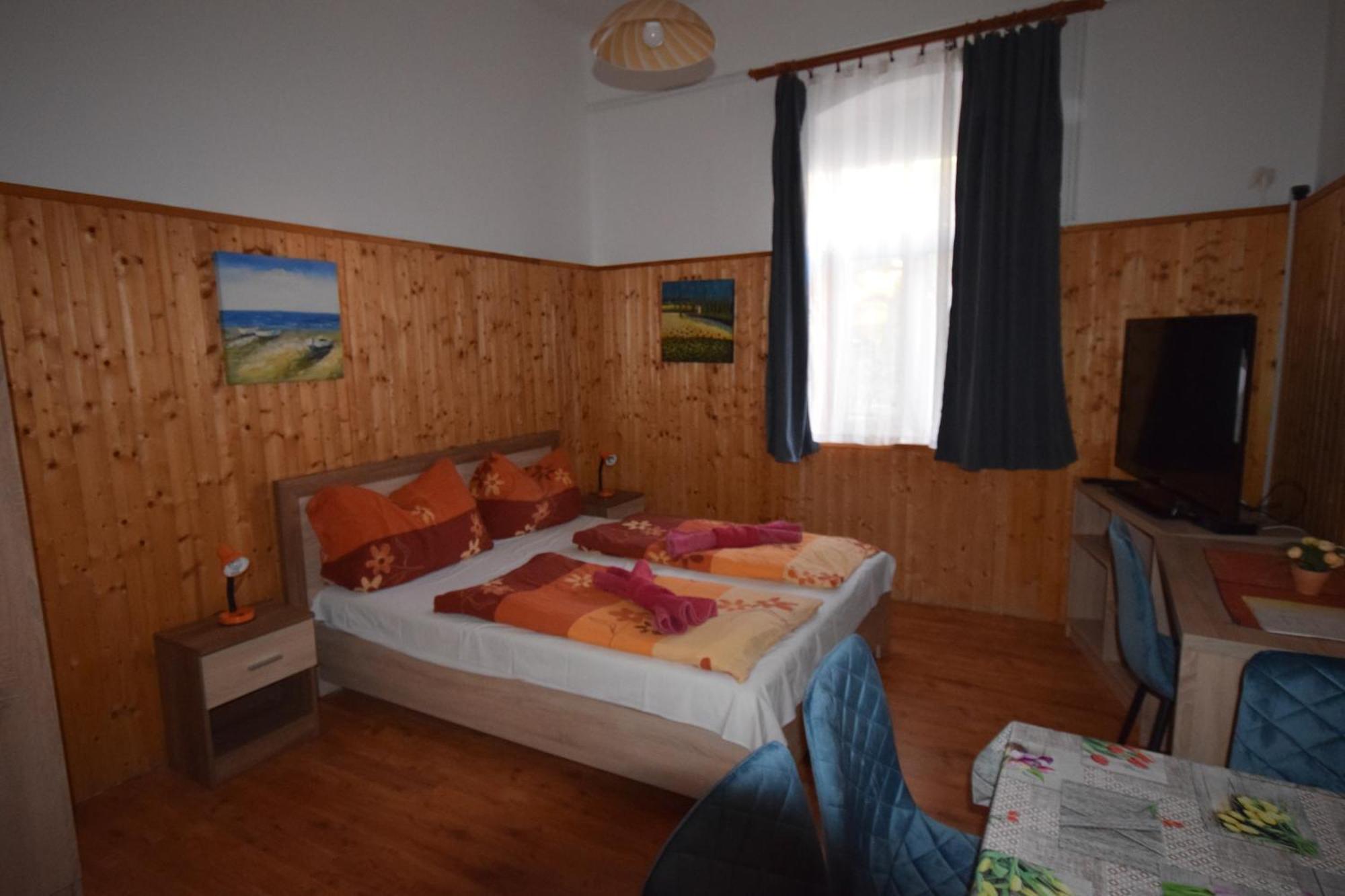 Guest House Silatti - Apartments Keszthely Luaran gambar