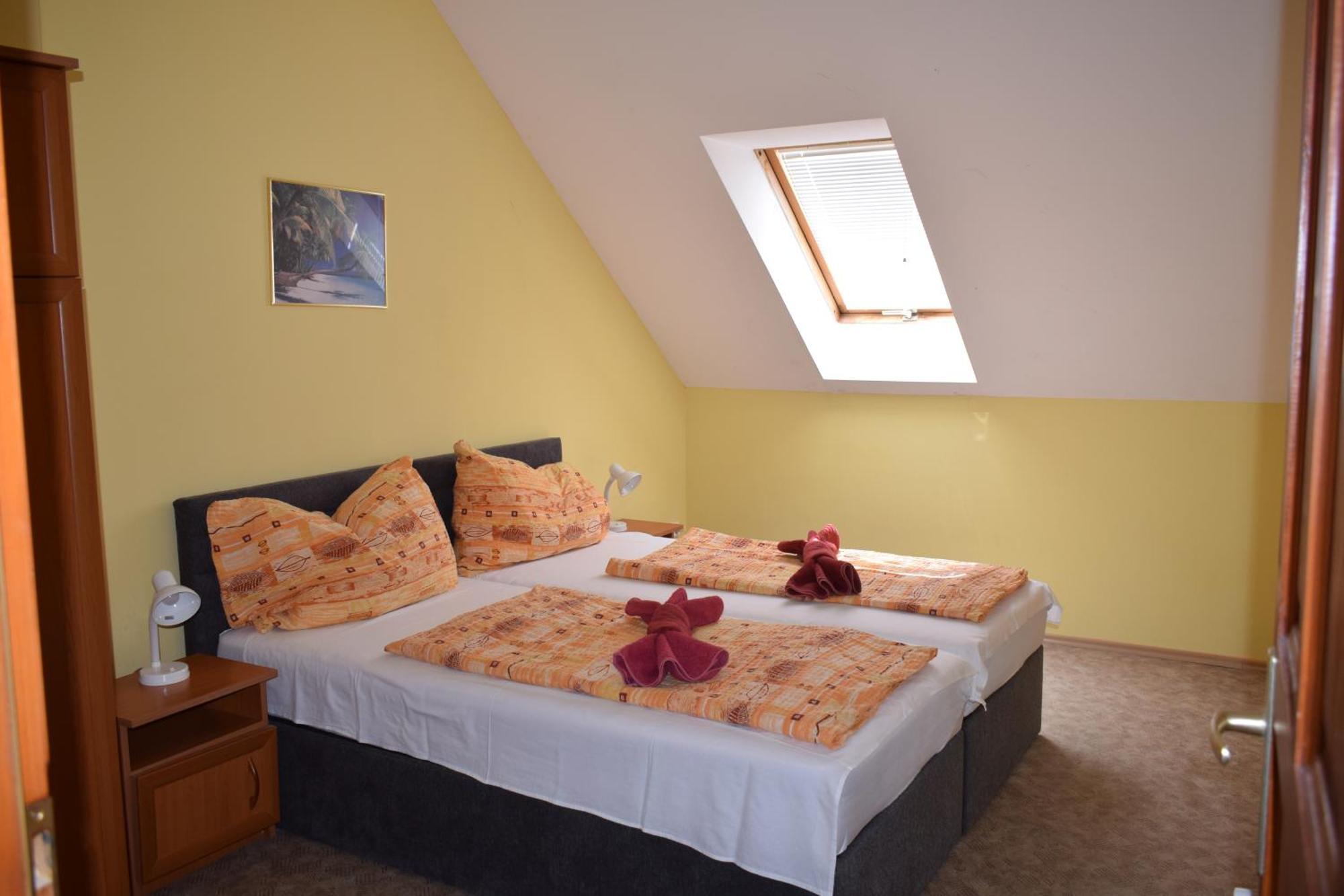 Guest House Silatti - Apartments Keszthely Luaran gambar